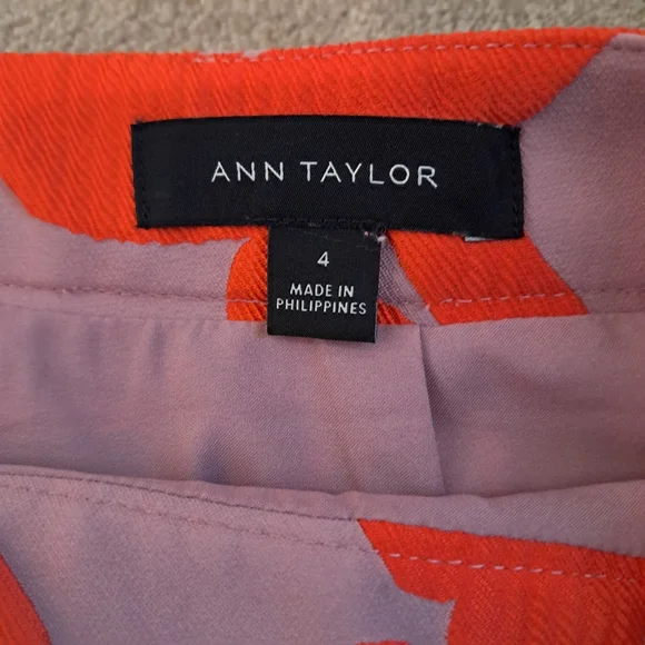 Vibrant Ann Taylor Orange and Nude Patterned Skirt | Size 4 - Picture 3 of 6